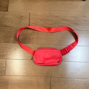 Lululemon Athletica belt Bag